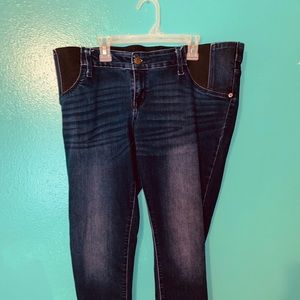 Maternity jeans